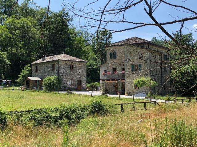 Mulino Marghen - Restored Watermill - Accomodation And Retreat Center Zeri Exterior foto