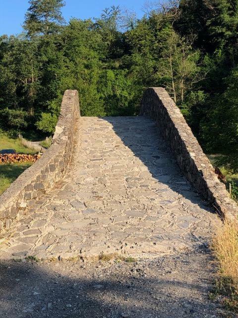 Mulino Marghen - Restored Watermill - Accomodation And Retreat Center Zeri Exterior foto